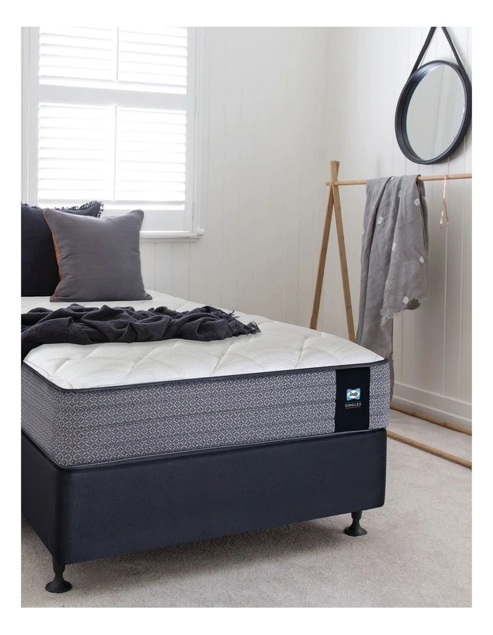 Outlet ๐คฉ Sealy Singles Comfort Plus Mattress โ 1 Outlet ๐คฉ Sealy Singles Comfort Plus Mattress โ