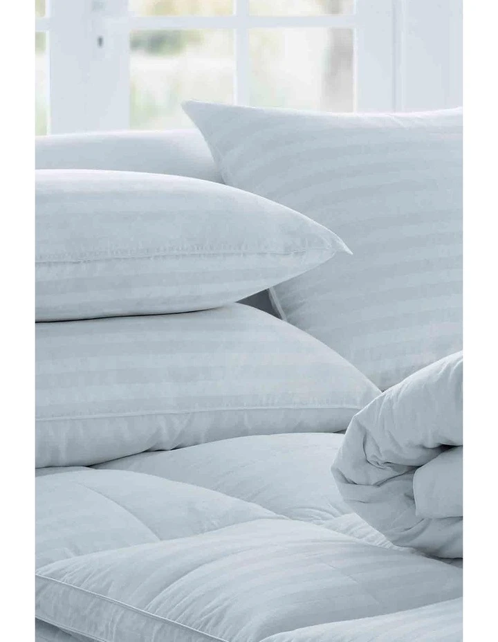Wholesale 🤩 Sheridan Deluxe 50/50 White Goose Feather & Down Pillow in White 🥰 2 Wholesale 🤩 Sheridan Deluxe 50/50 White Goose Feather & Down Pillow in White 🥰 - Image 2