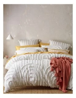 Wholesale ✨ Vue Soa Tufted Cotton Chenille Quilt Cover Set In White 🔥