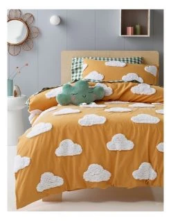 Brand new 😍 Milkshake Above the Clouds Tufted Quilt Cover Set 😀
