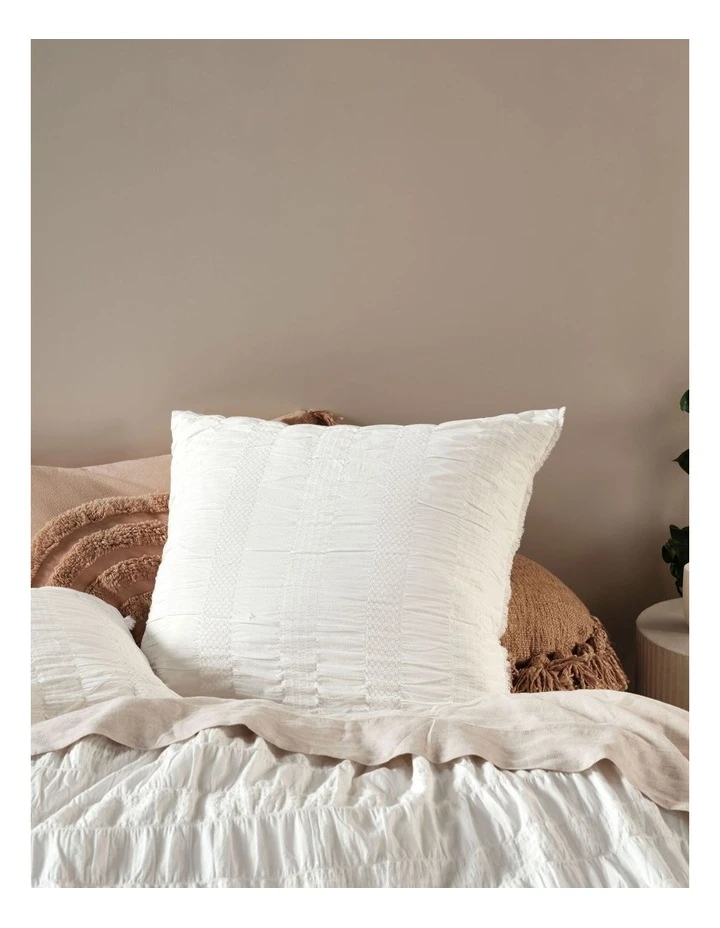 Deals ๐ Linen House Shrimpton Quilt Cover Set White โจ 3 Deals ๐ Linen House Shrimpton Quilt Cover Set White โจ - Image 3