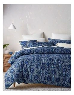 Budget ๐ Warlukurlangu Artists x Vue Kirsty Anne Napanangka Martin Snake Vine Dreaming Quilt Cover Set Navy โญ