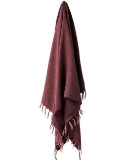 Brand new 🎉 Aura Home Vintage Linen Fringe Throw in Syrah ⌛