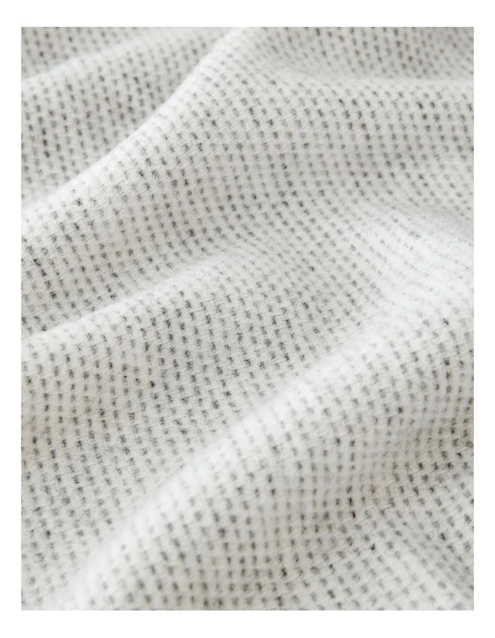 Best Pirce 😀 Sheridan Clara Blanket Blanket In Bone ⭐ 2 Best Pirce 😀 Sheridan Clara Blanket Blanket In Bone ⭐ - Image 2
